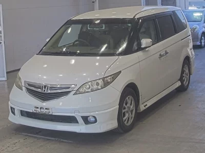 Honda ELYSION  с аукциона в Японии