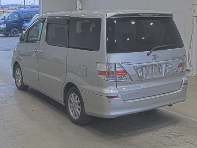 Toyota ALPHARD  с аукциона в Японии