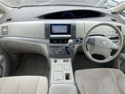 Toyota ESTIMA HYBRID