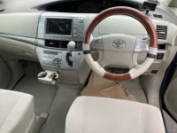 Toyota ESTIMA лот № 1833 оценка 3  с аукциона в Японии 3