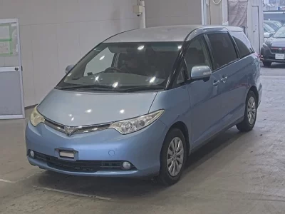 Toyota ESTIMA  с аукциона в Японии