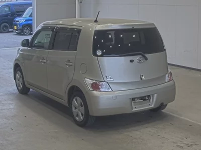 Toyota bB