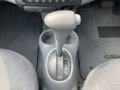 Toyota VITZ  с аукциона в Японии