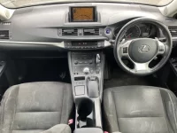 Lexus CT лот № 790 оценка 3  с аукциона в Японии 2