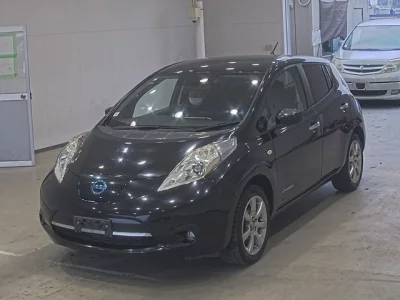 Nissan LEAF  с аукциона в Японии