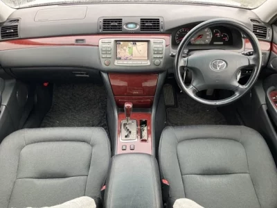 Toyota BREVIS  с аукциона в Японии