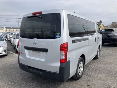 Nissan Caravan