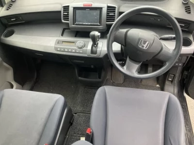 Honda FREED  с аукциона в Японии