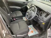 Toyota ISIS лот № 30169 оценка 4  с аукциона в Японии 6