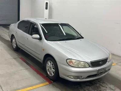 Nissan CEFIRO  с аукциона в Японии