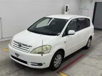 Toyota IPSUM лот № 30176 оценка 4  с аукциона в Японии 3