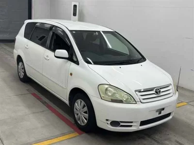 Toyota Ipsum