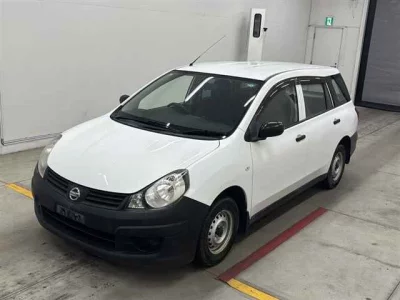 Nissan AD