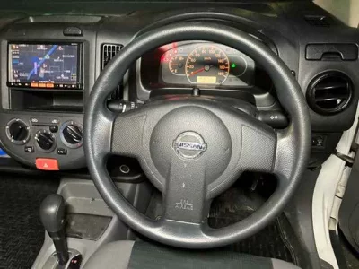 Nissan AD