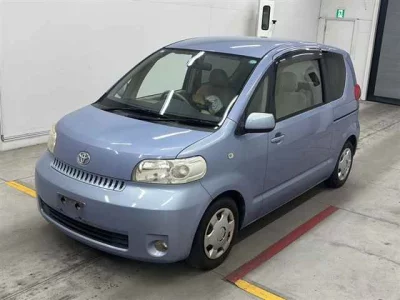 Toyota PORTE  с аукциона в Японии