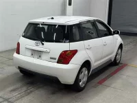 Toyota IST лот № 30027 оценка 3.5  с аукциона в Японии 4