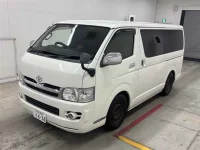 Toyota HIACE VAN лот № 30016 оценка R  с аукциона в Японии 3