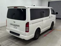 Toyota HIACE VAN лот № 30016 оценка R  с аукциона в Японии 4