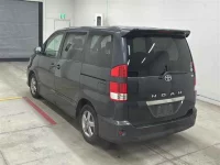Toyota NOAH лот № 60046 оценка 3.5  с аукциона в Японии 1