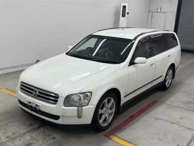 Nissan STAGEA  с аукциона в Японии
