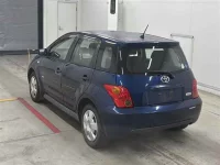 Toyota IST лот № 90217 оценка 3.5  с аукциона в Японии 1