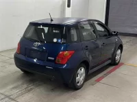 Toyota IST лот № 90217 оценка 3.5  с аукциона в Японии 4