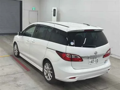 Nissan Lafesta