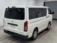 Toyota HIACE VAN лот № 30071 оценка 3.5  с аукциона в Японии 4