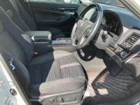 Toyota CROWN лот № 30174 оценка R  с аукциона в Японии 6