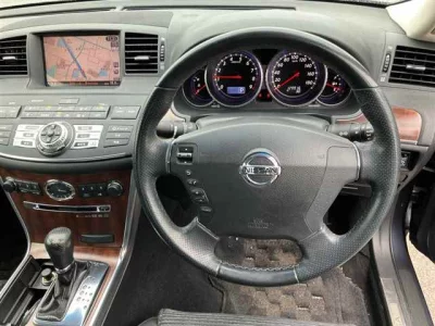 Nissan Fuga