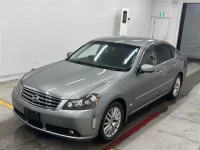 Nissan FUGA лот № 90424 оценка 3.5  с аукциона в Японии 3