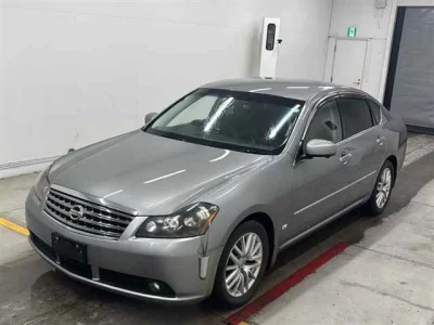 Nissan FUGA  с аукциона в Японии