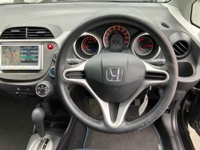 Honda FIT  с аукциона в Японии