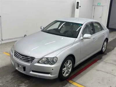 Toyota MARK X  с аукциона в Японии