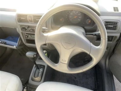 Mitsubishi MINICA