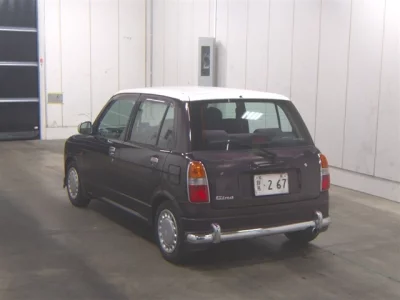 Daihatsu MIRA  с аукциона в Японии