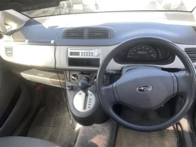 Subaru R2  с аукциона в Японии