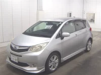 Subaru TREZIA лот № 26 оценка 3.5  с аукциона в Японии 3