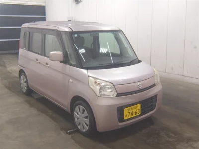 Suzuki Spacia