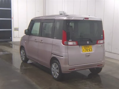 Suzuki Spacia