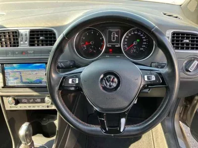 Volkswagen Polo  с аукциона в Японии