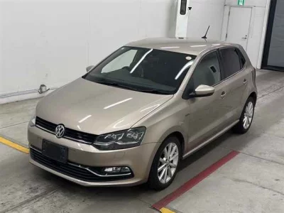 Volkswagen Polo  с аукциона в Японии