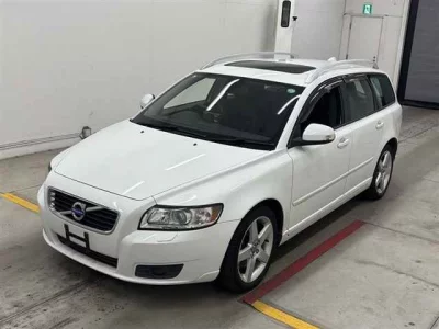 Volvo V50  с аукциона в Японии