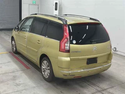 Citroen C4  с аукциона в Японии