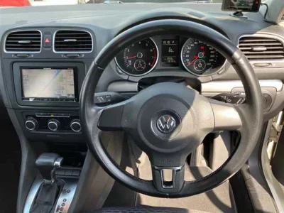 Volkswagen GOLF VARIANT  с аукциона в Японии