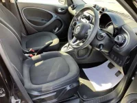 Smart FORFOUR лот № 90267 оценка 3.5  с аукциона в Японии 6