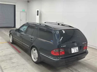 Mercedes-Benz E CLASS WAGON  с аукциона в Японии