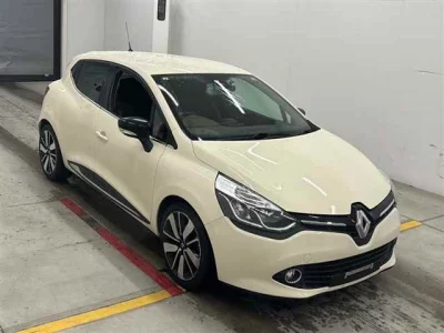 Renault LUTECIA  с аукциона в Японии