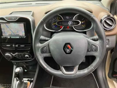 Renault LUTECIA  с аукциона в Японии