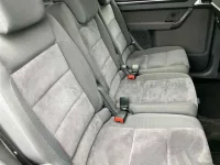 Volkswagen GOLF TOURAN лот № 30245 оценка 3.5  с аукциона в Японии 7